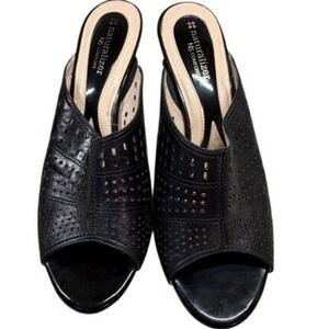 Naturalizer Byers Black Leather Peep Toe Mules N5 Comfort Kitten‎ Heel 10M